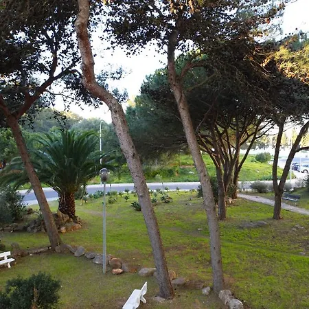 公寓 Posh In Guia, *